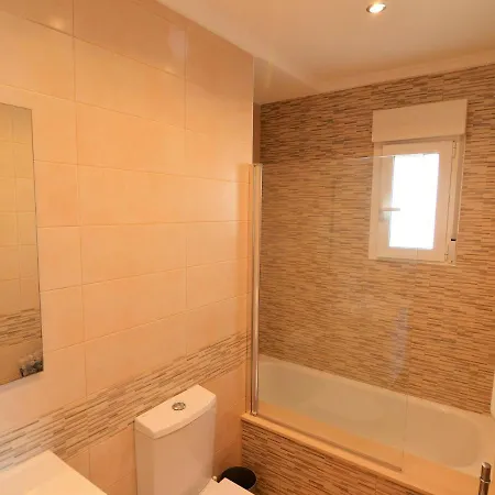 Villa With Private Swimming Pool In Queseda