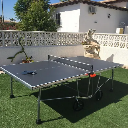 With Private Swimming Pool In Queseda Villa *