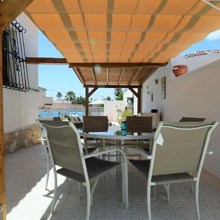 Villa With Private Swimming Pool In Queseda